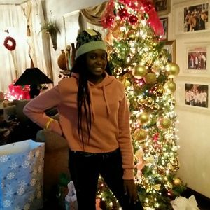 Meet your Posher, Sonya